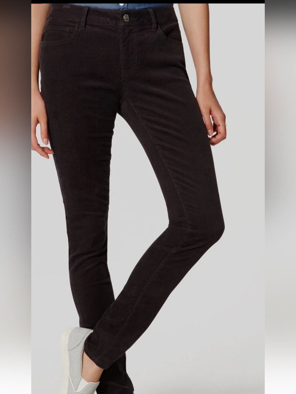 Ann Taylor Skinny Corduroy Pants in Black